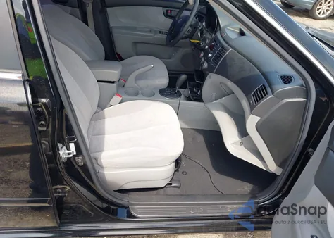 2009 Kia Optima Lx z USA, uszkodzony, nr VIN KNAGE228195356663